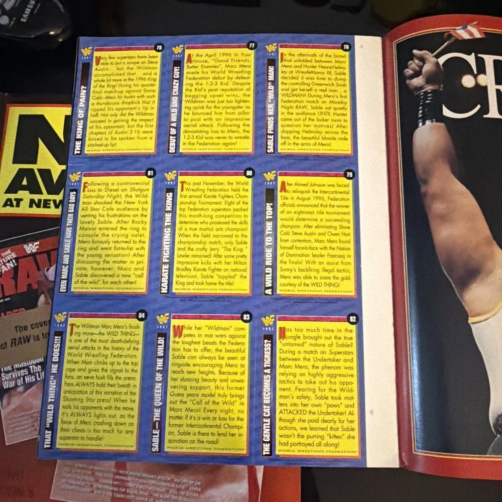 WWF Magazine May 1997 Bret Hart & Bart Simpson w/ Cards READ